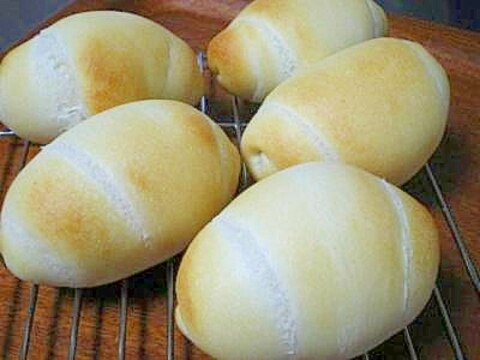 ホシノ丹沢酵母★ミルクロールパン